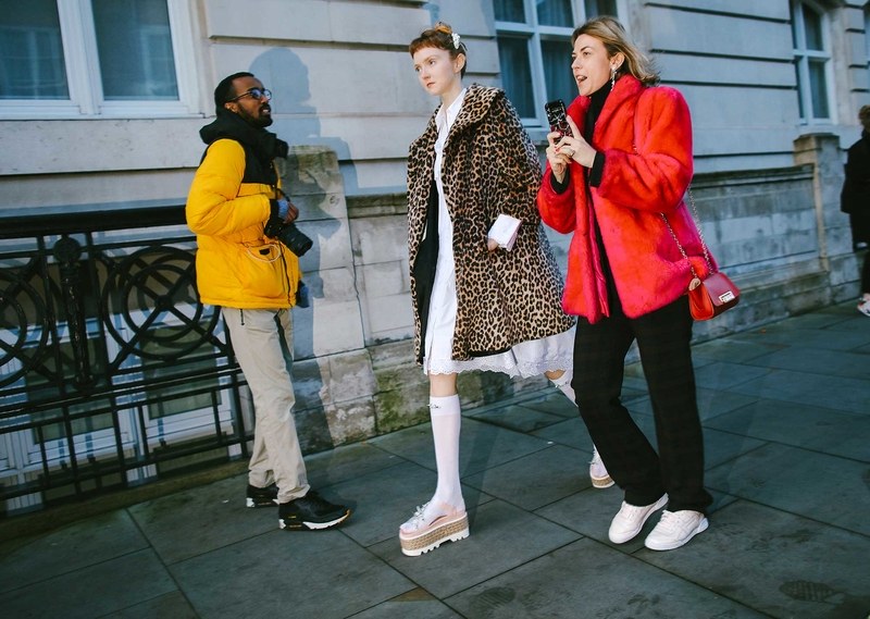 25 Street Style Looks From London Fashion Week Fall 2020