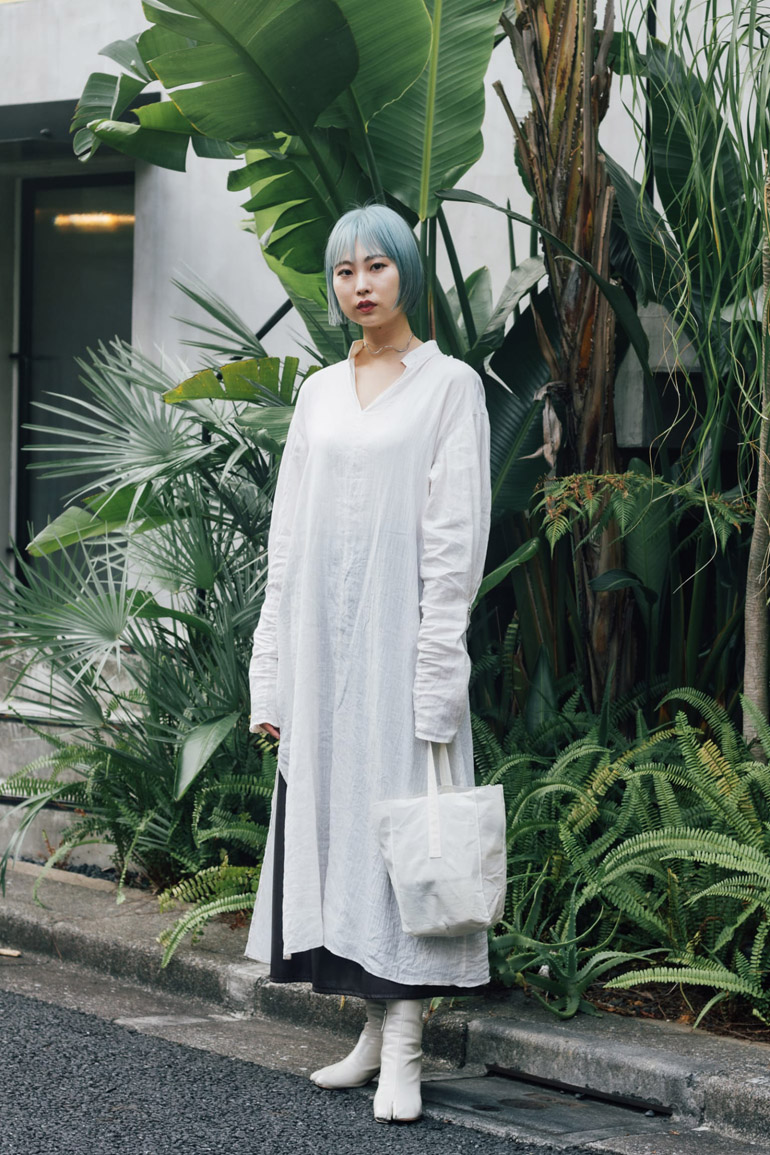 Top 12 Street Style Outfits Straight From Tokyo [December 2020 Edition]