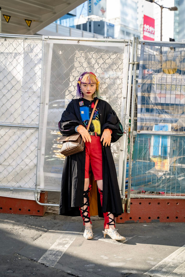 Top 12 Street Style Tokyo Outfits To Get You Inspired [March 2021 Edition]
