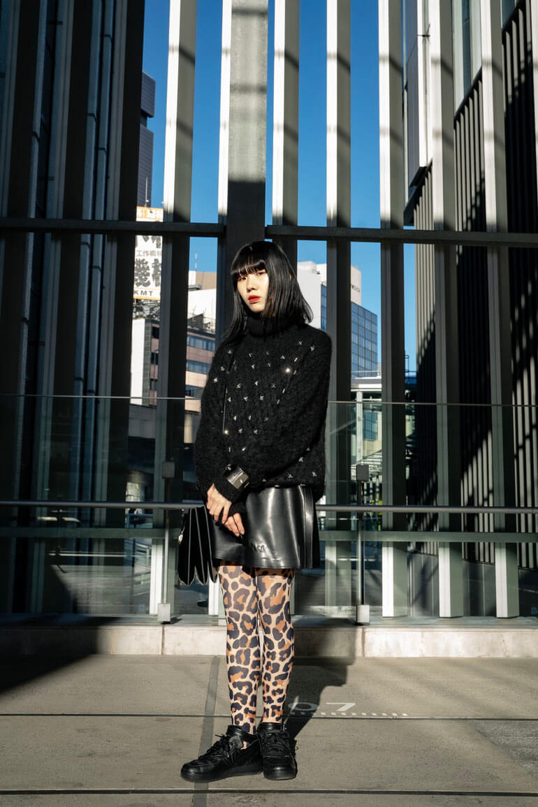 Top 12 Street Style Tokyo Outfits To Get You Inspired [March 2021 Edition]