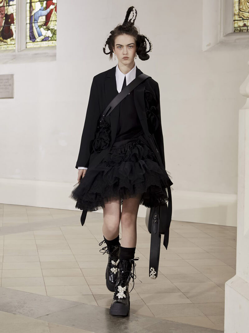 For The Style Lovers, This Simone Rocha Collection Is A Must See