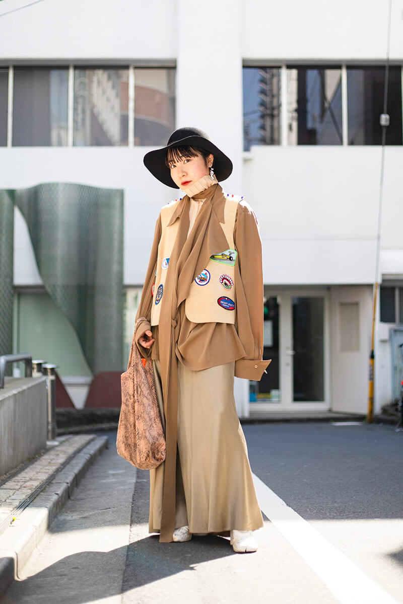Top 12 Street Style Tokyo Outfits To Get You Inspired [May 2021 Edition]