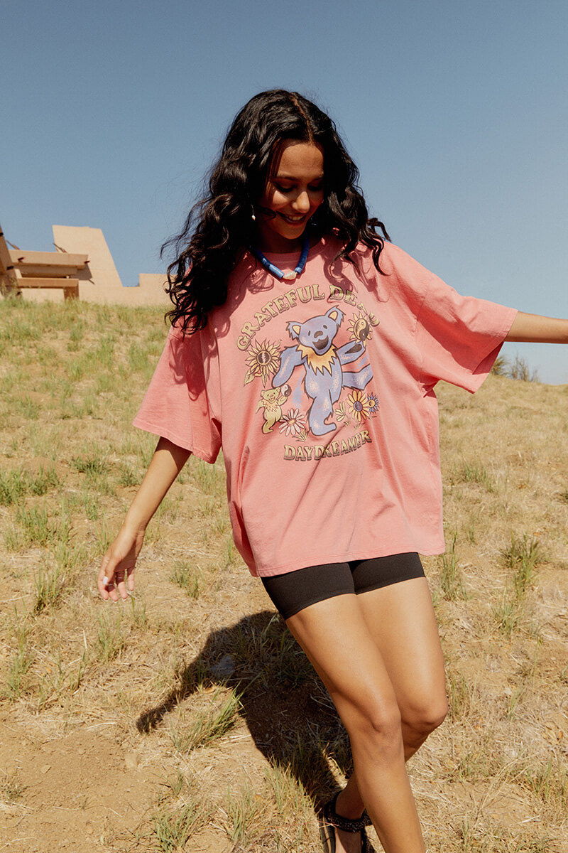 The Best In Vintage-Inspired Band Tees Are Waiting For You At Daydreamer LA