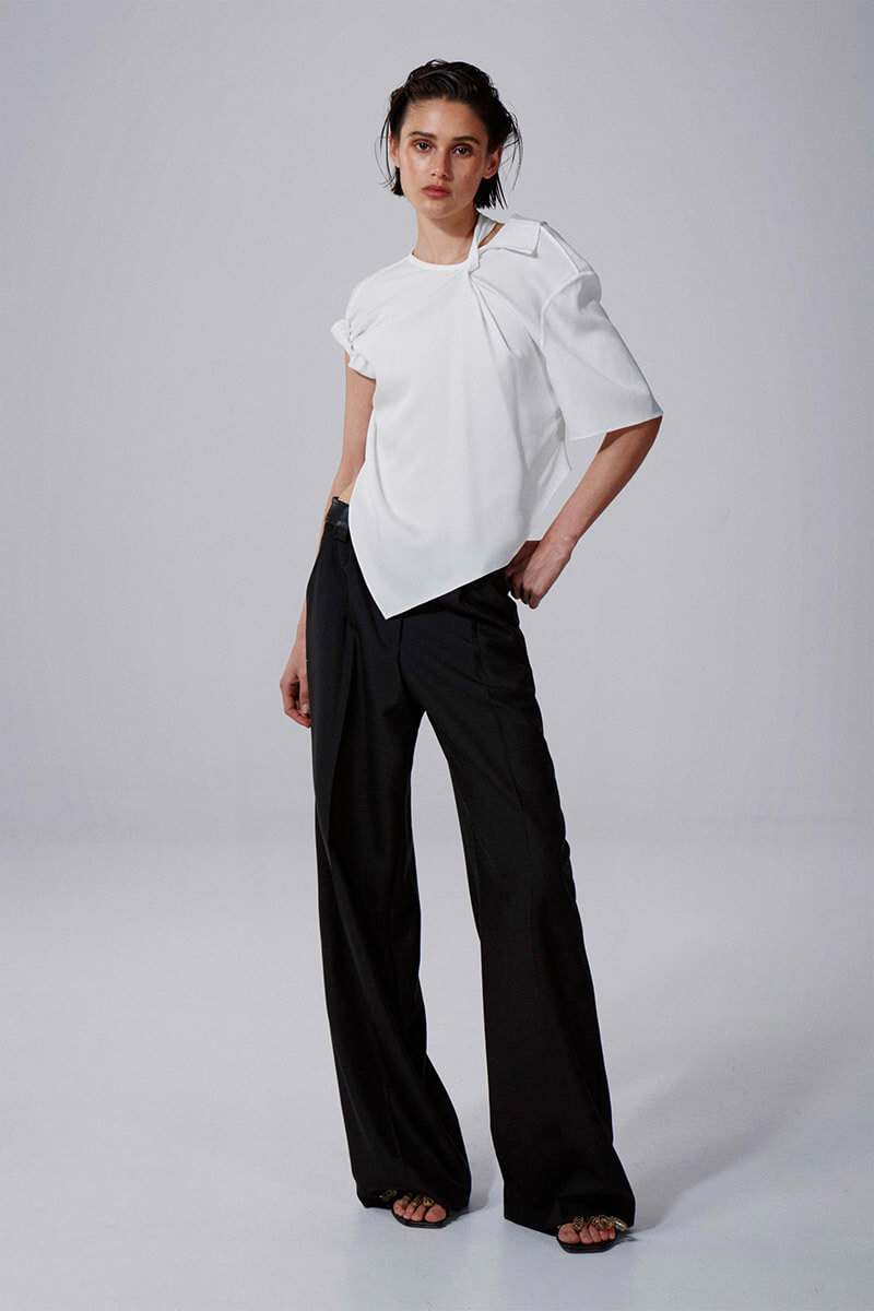Channel Christopher Esber's Bold, Cool Girl Attitude With The Pre-Fall ...