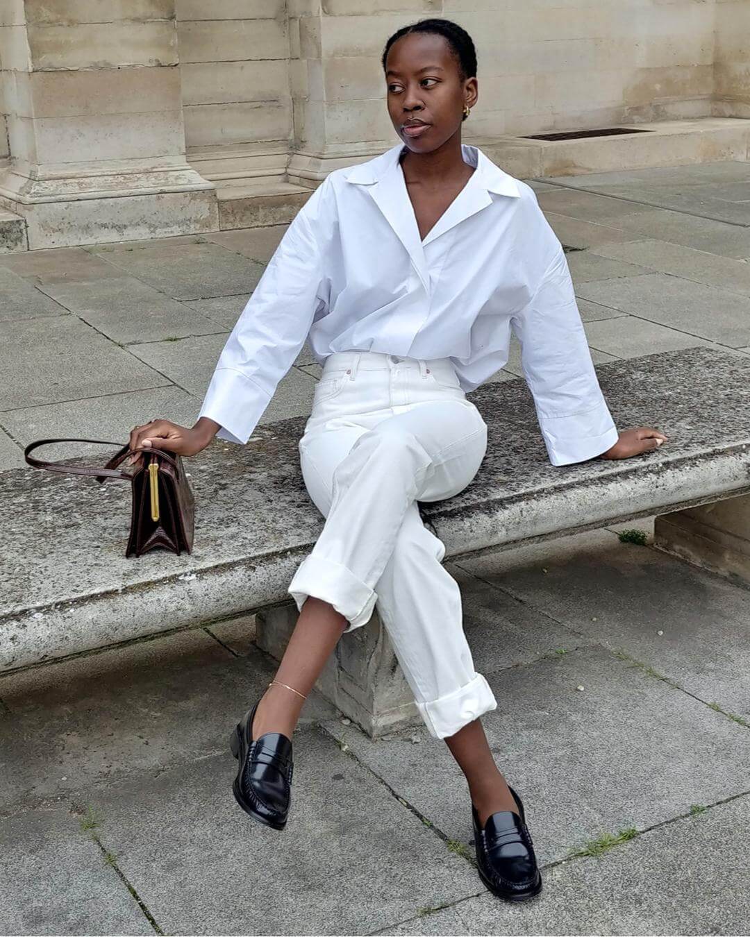 10 Refreshing Ways To Wear White Jeans After Labor Day