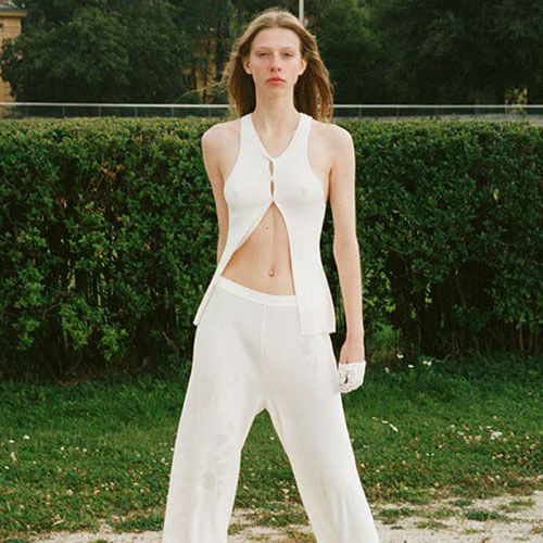 th-CS_Lookbook_SS22_lowres-16-