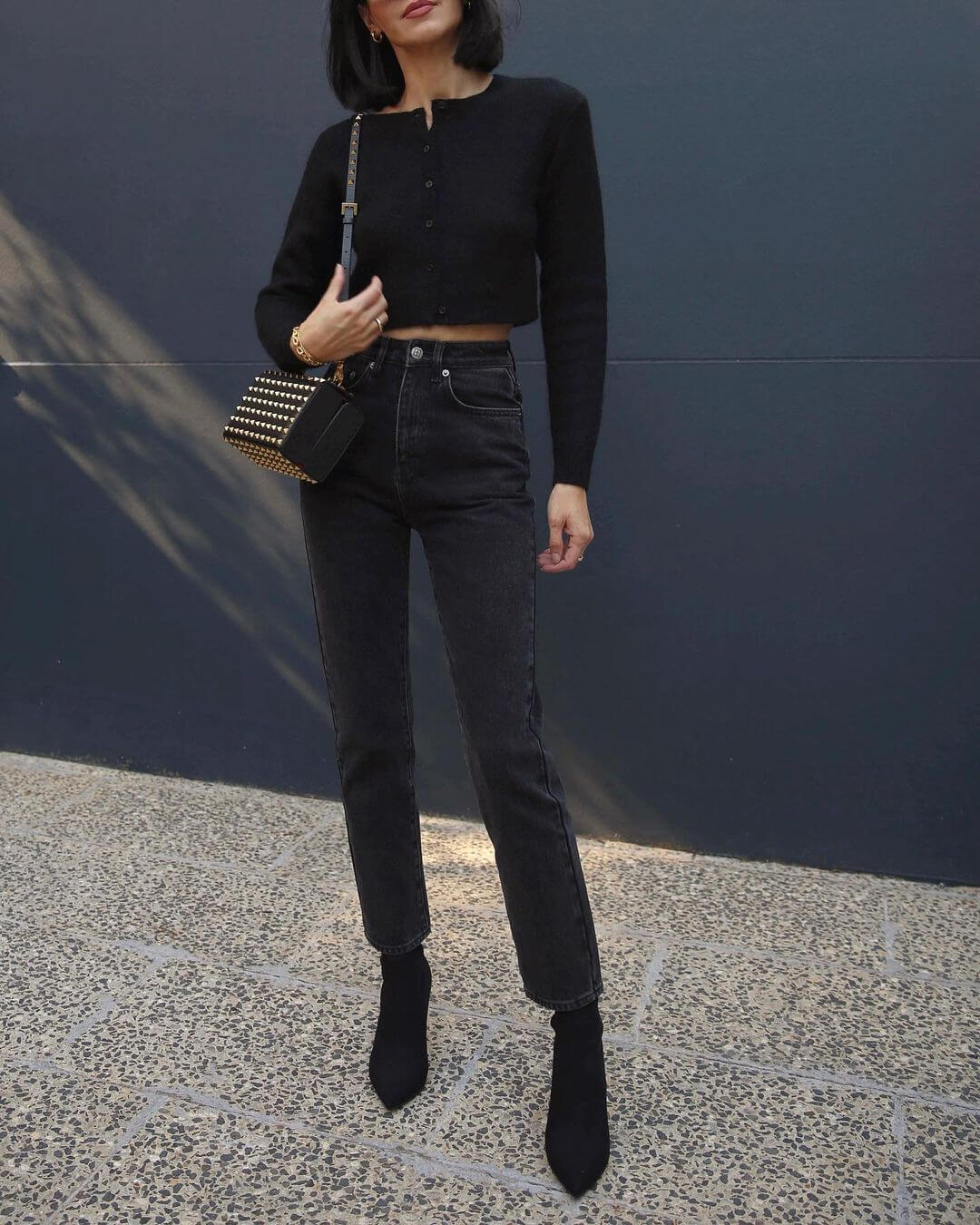 10 Most Stylish All Black Outfits For Fall