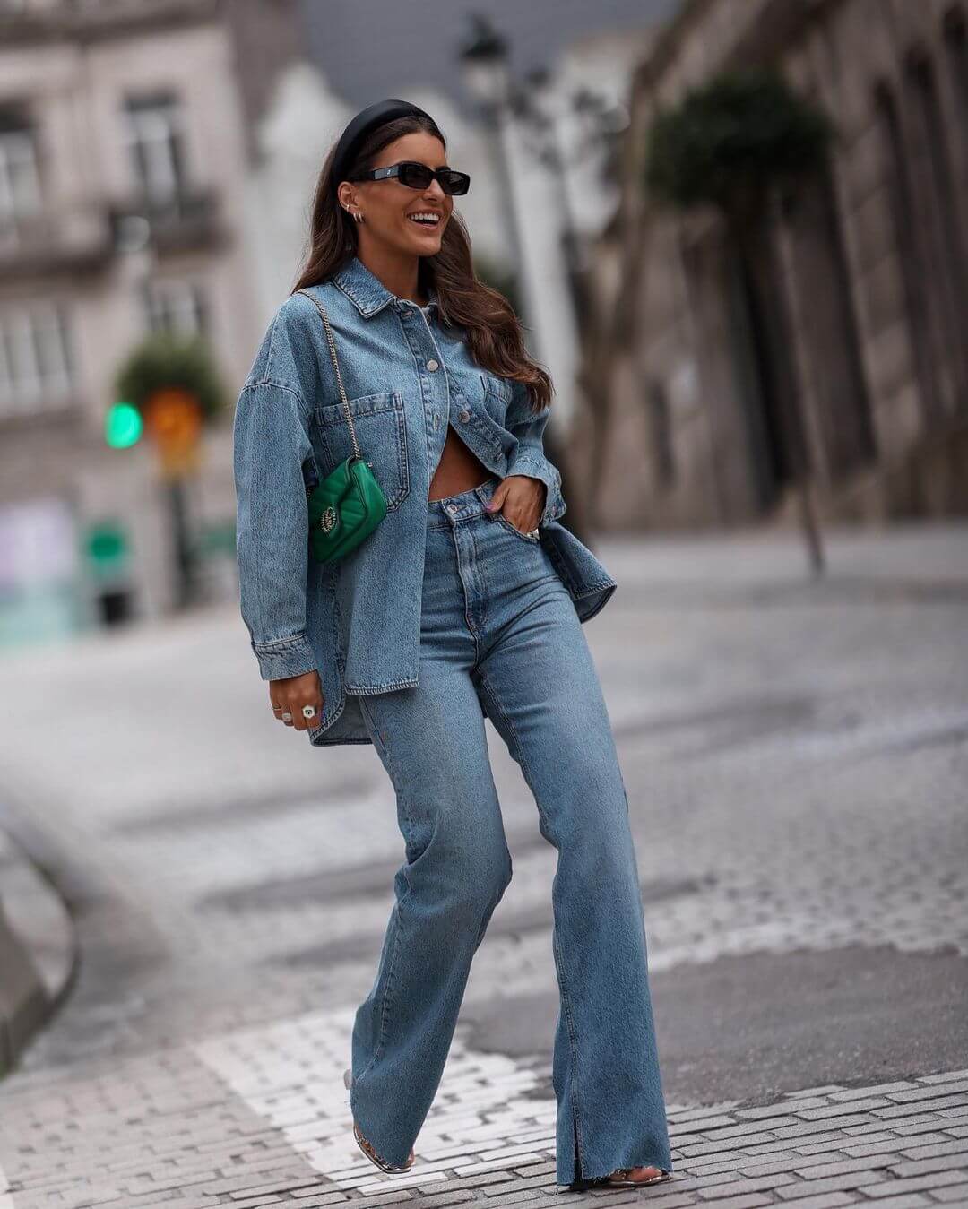 Le Fashion: This Stylish Denim Outfit Is a No-Brainer for Winter