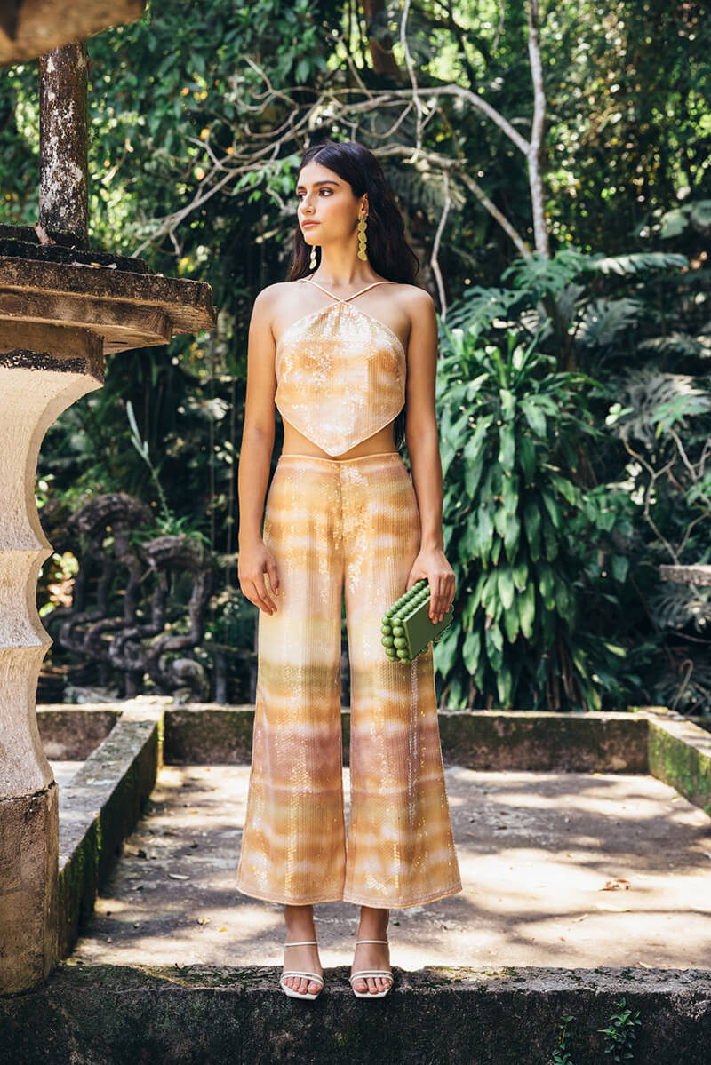 Cult Gaia Does It Again With A Stunning Resort '22 Collection