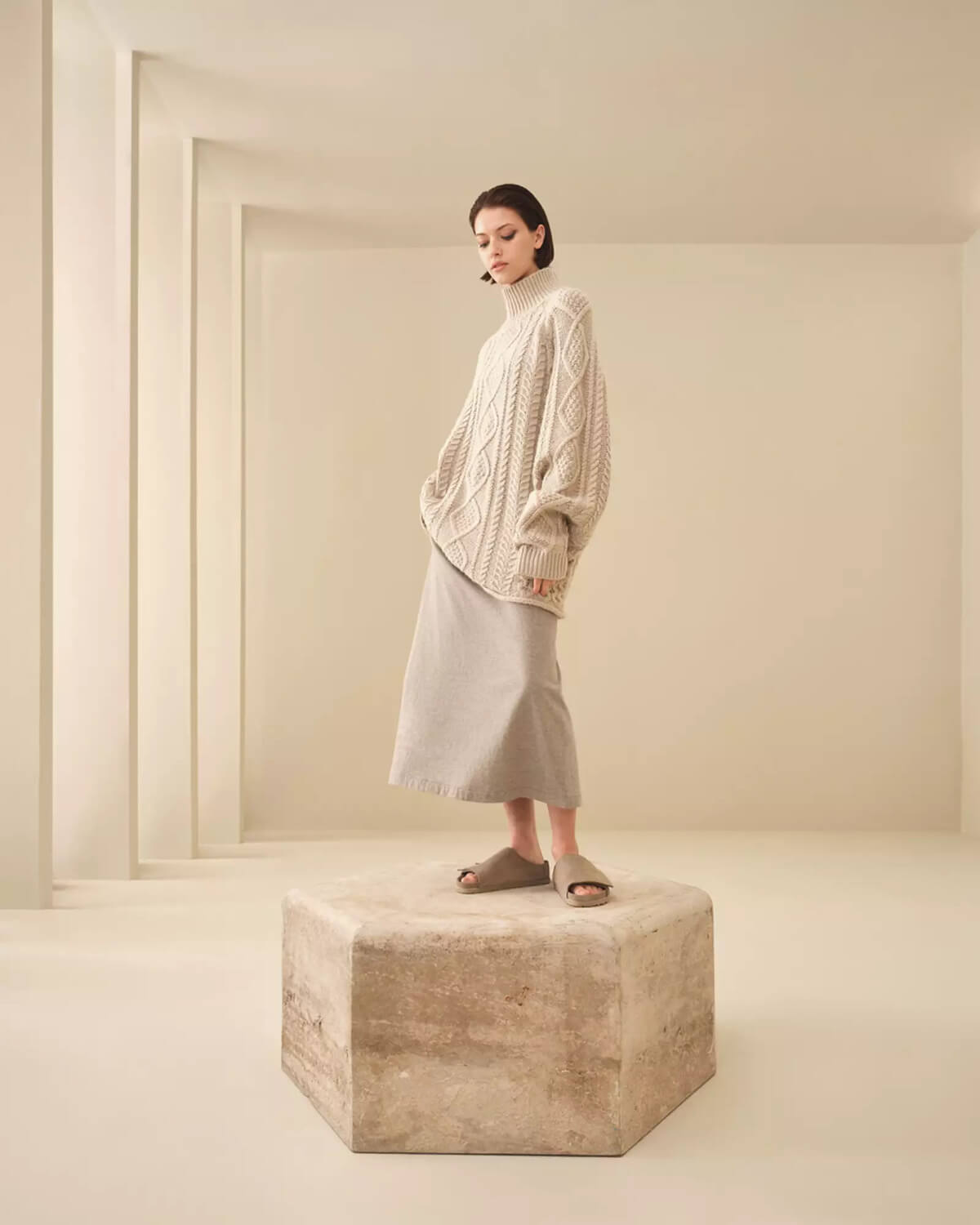 Fear Of God ESSENTIALS Debuts First Women’s Collection For Spring 2022