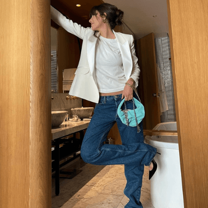 low rise baggy denim feature