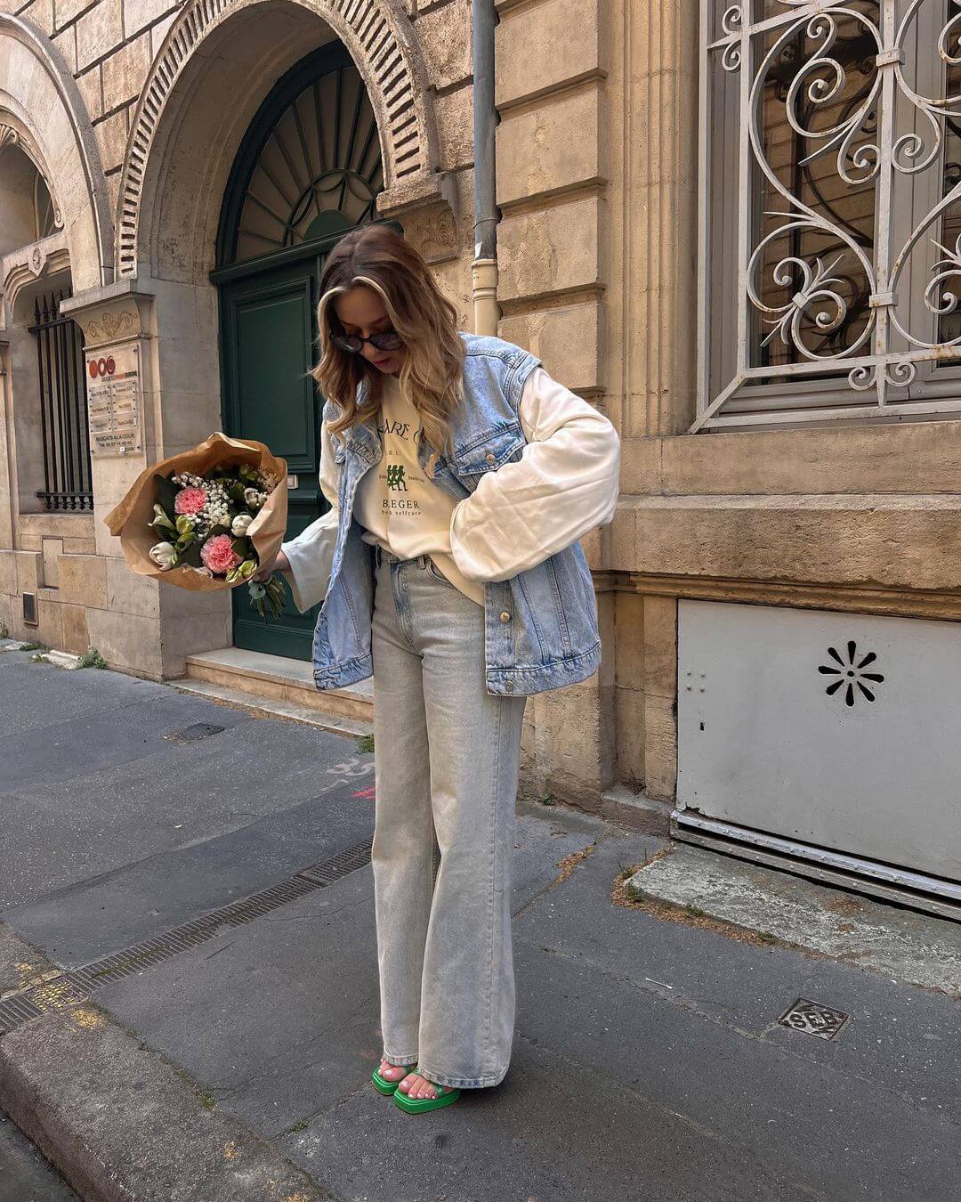 10 Stylish Spring Outfits You Can Wear With Jeans