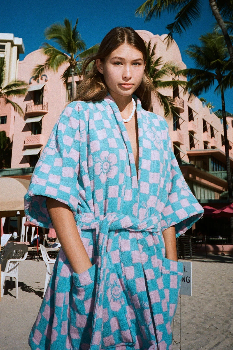Pack Your Bags With New Pieces From Emma Mulholland on Holiday
