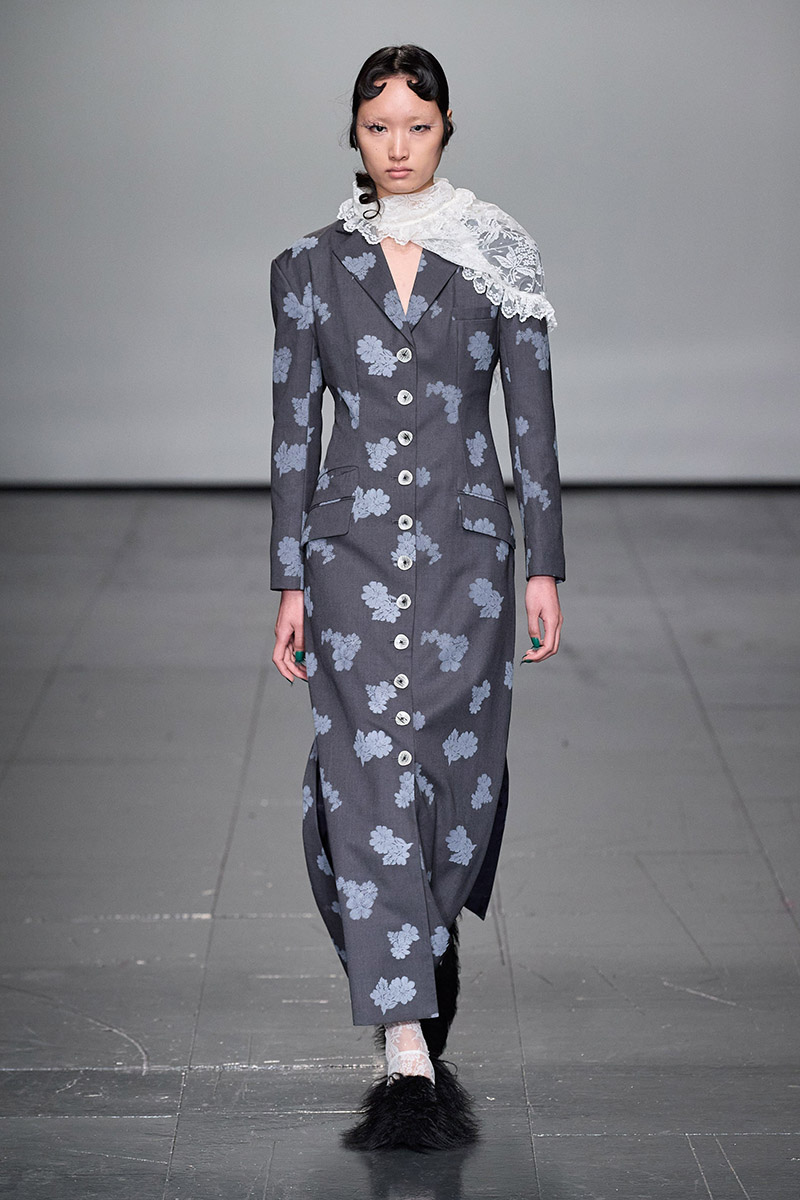 Let's Reinvent Feminine Style With Something New From Yuhan Wang