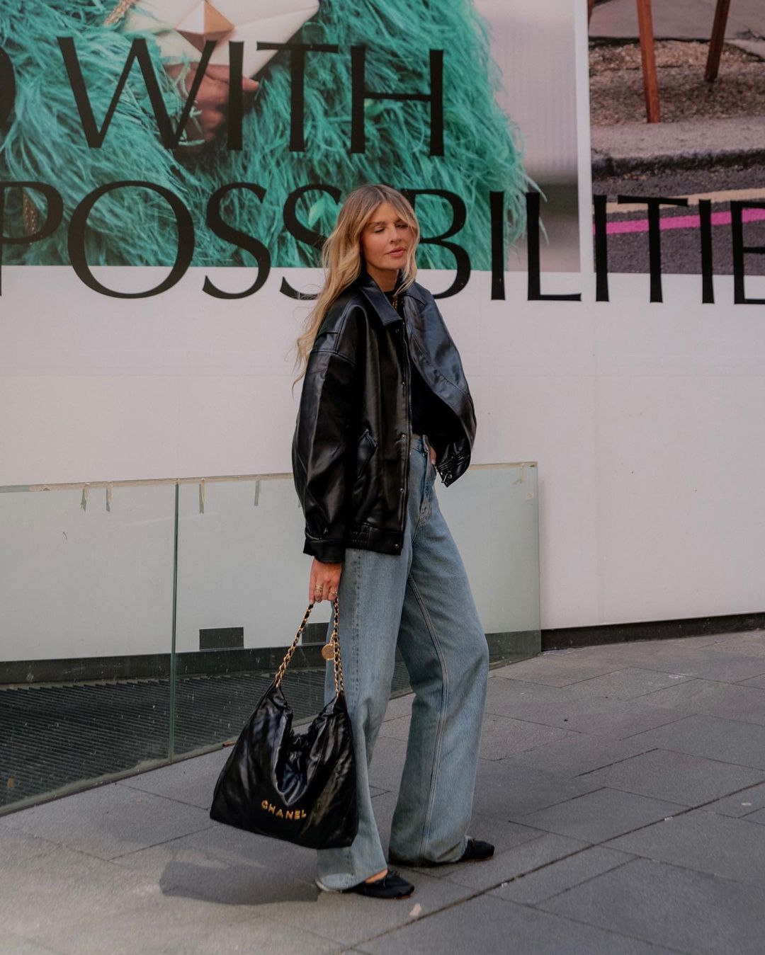 10 Refreshingly Chic Outfits That Prove Puddle Pants Are In