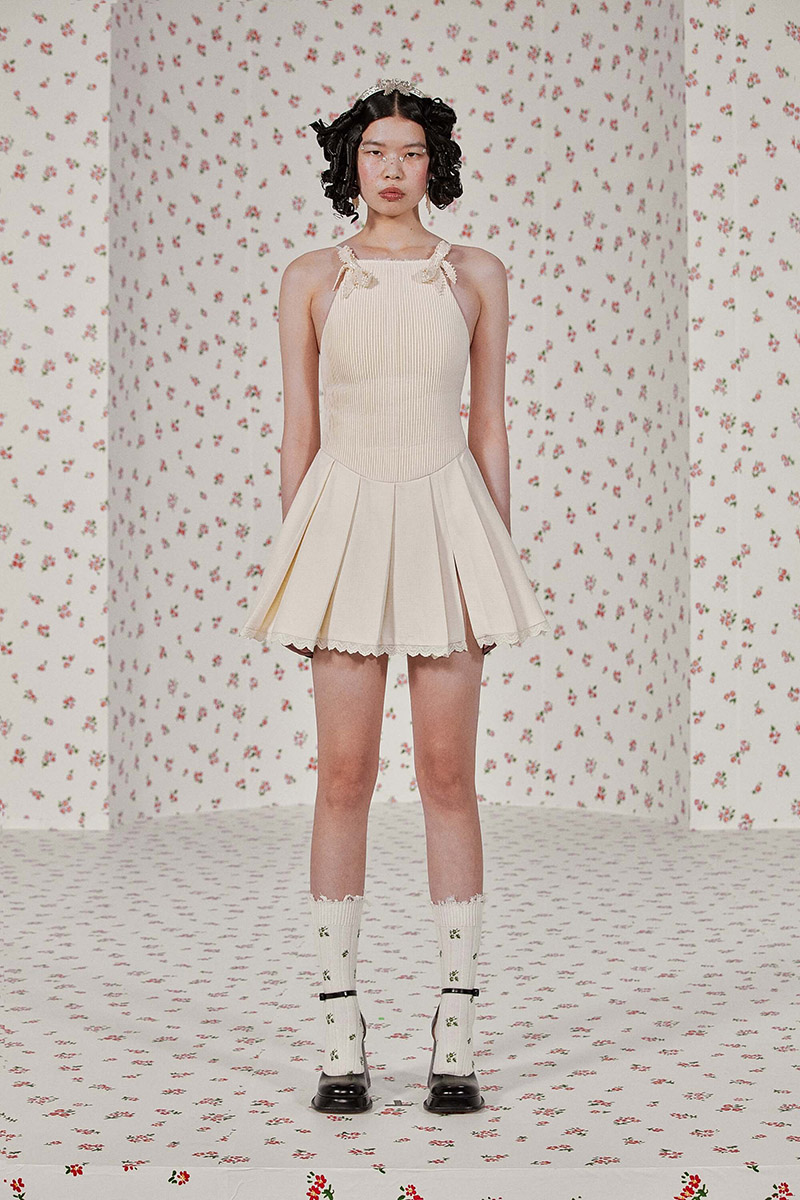 Quirky and Girly Style at Its Best From SHUSHU/TONG AW22 Collection ...