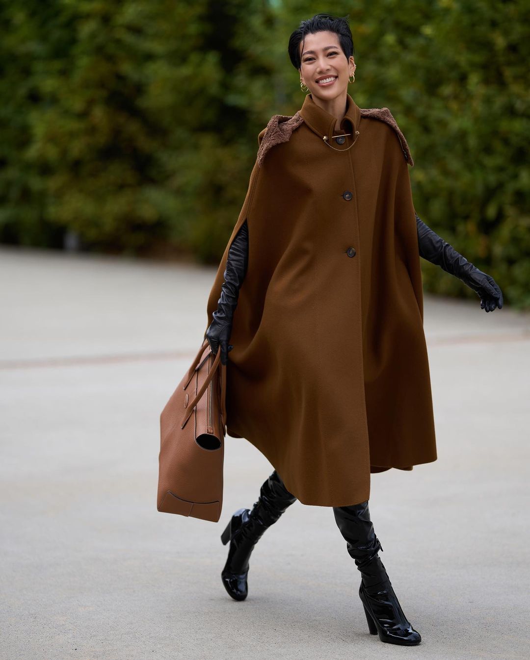 10 Major Coat Trends To Wrap Up In This Fall