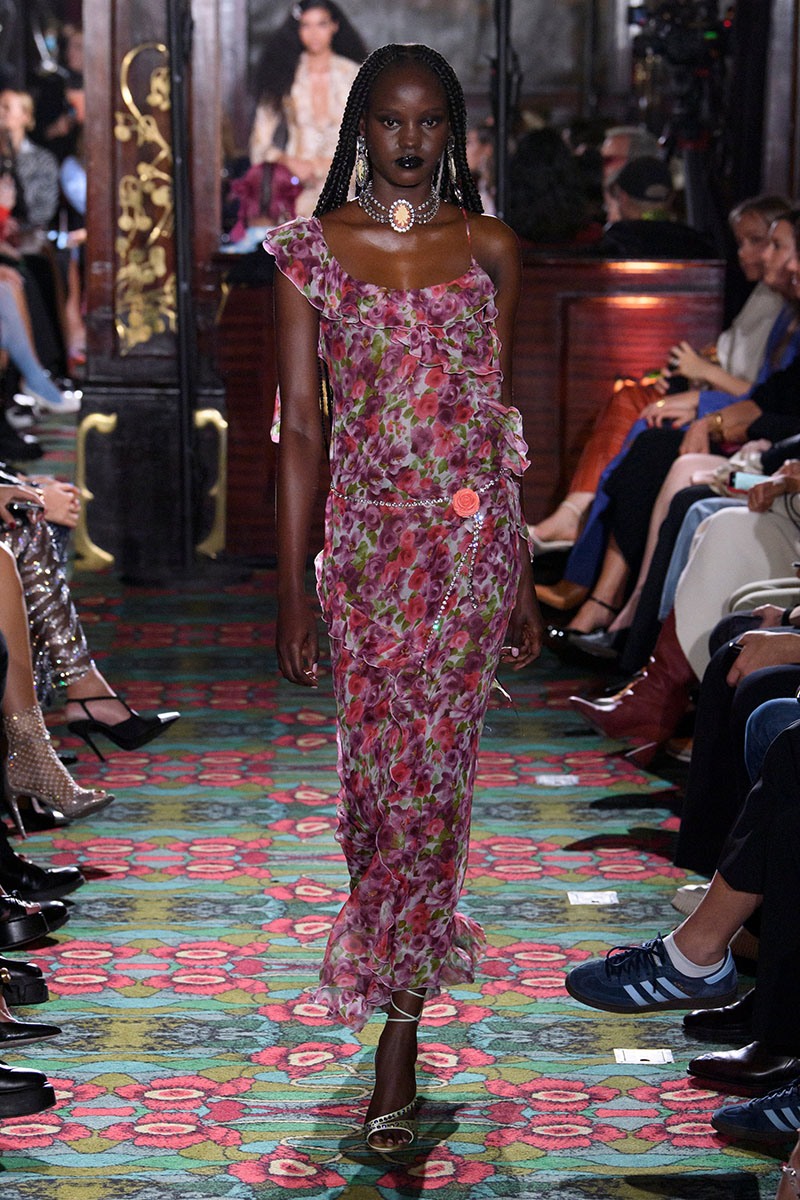 Turn Heads In Alessandra Rich Spring Summer 2023 Collection