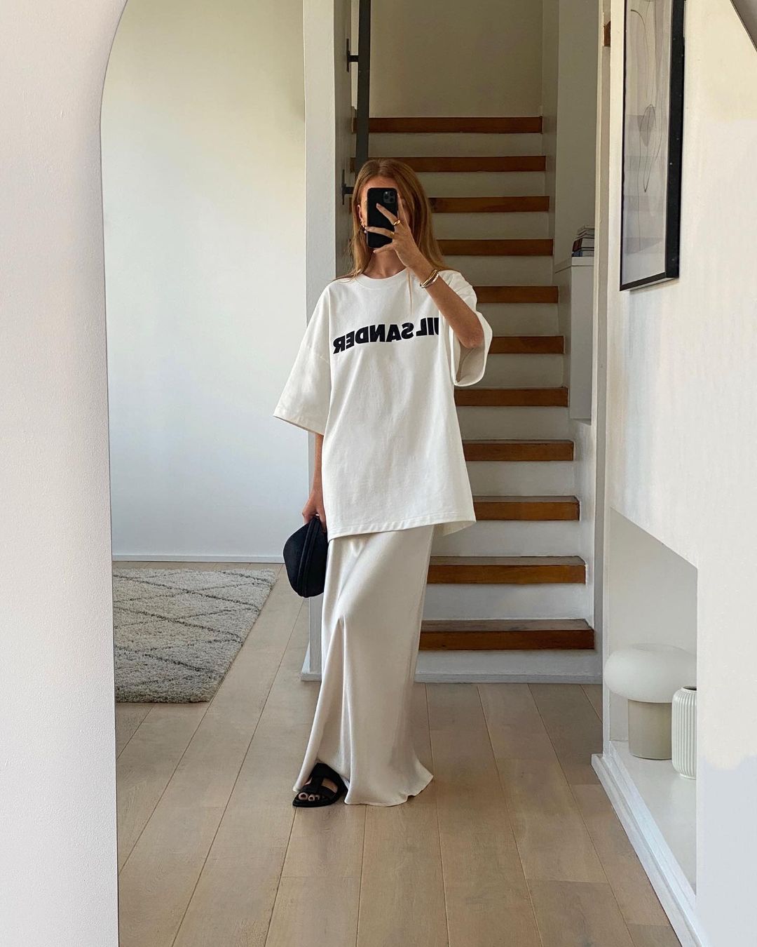 Take Your Oversized Tee From Drab To Fab With This Style Hack