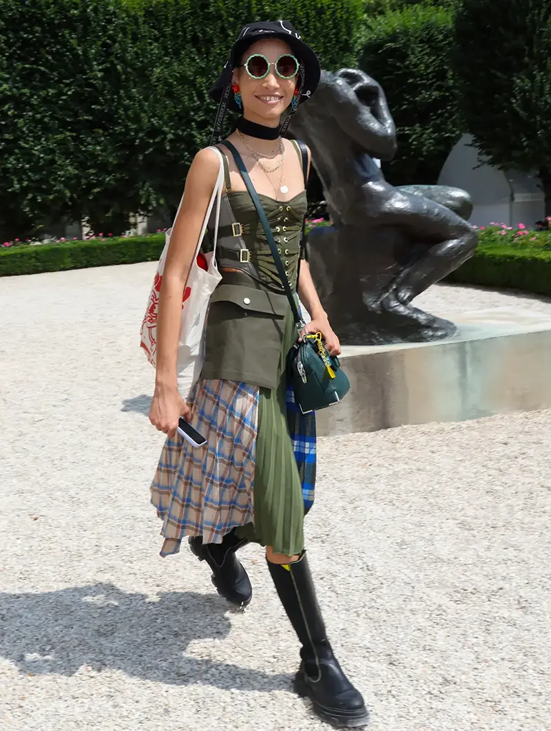 Best 24 Street Style Outfits From Paris Fall 2023 Couture Shows