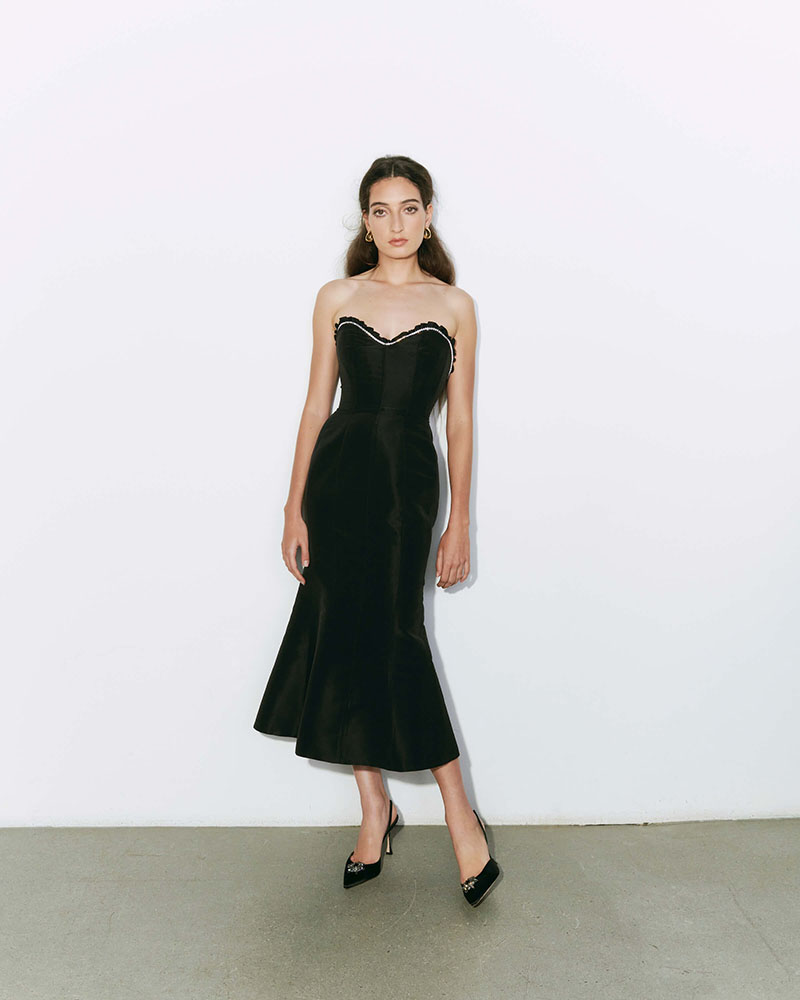 Prove Your Great Style With New Looks From Markarian Pre-Fall 23 Collection