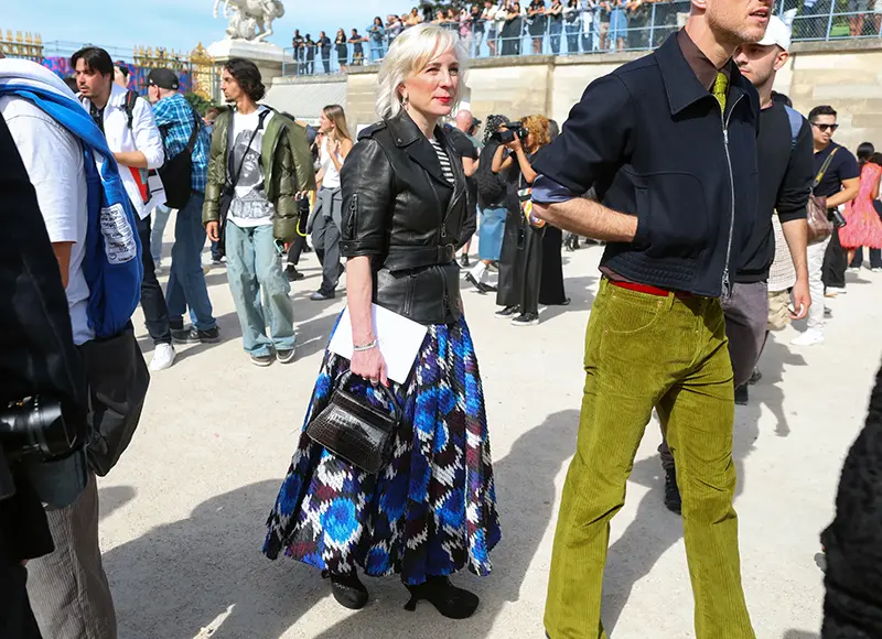 32 Street Style Outfits From Paris Fashion Week Spring 2024 Shows