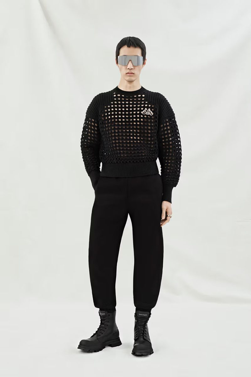 Alexander McQueen Pre-Spring/Summer 2024 Collection Is Tailored Perfection