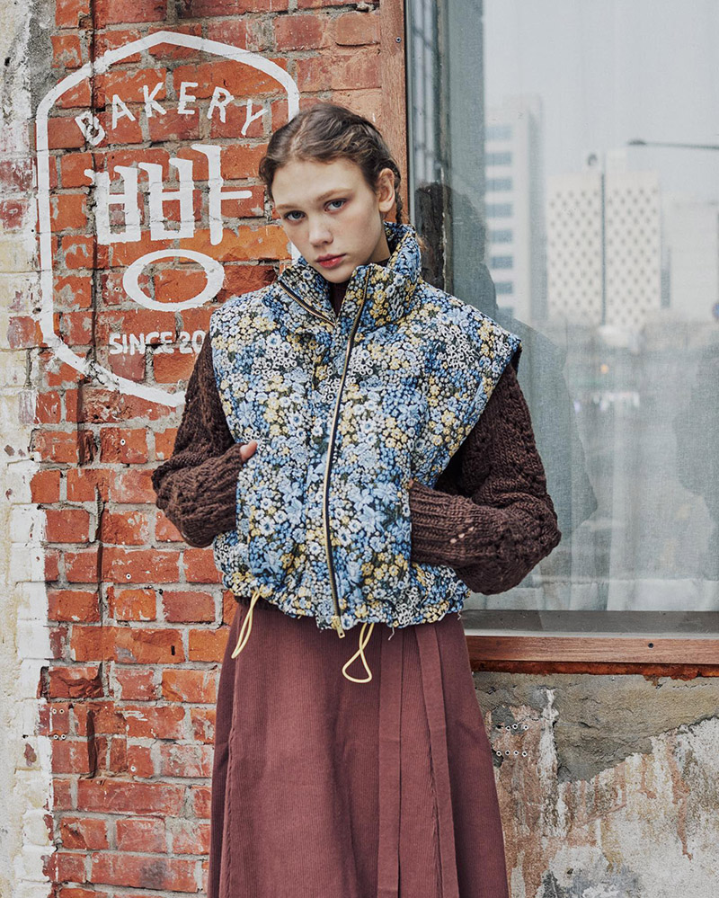 Tibaeg Redefines Feminine Style With Its Unique Modern Approach