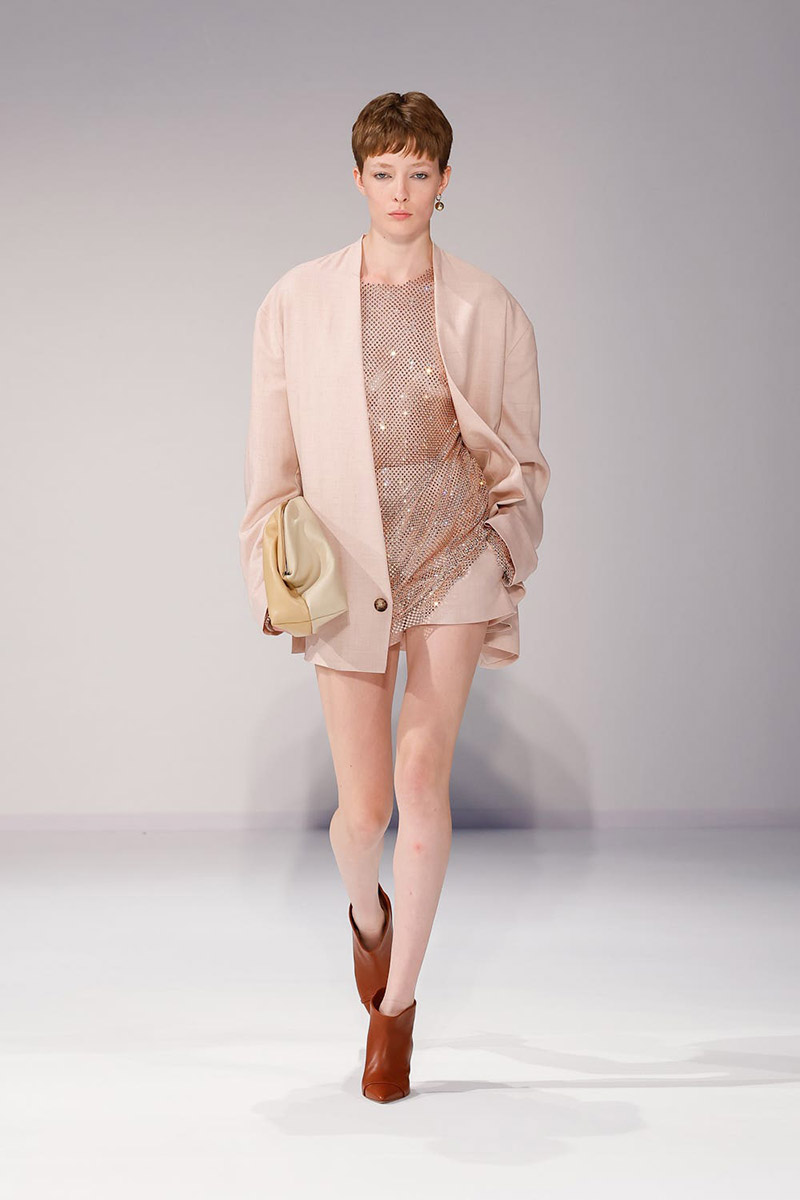 Philosophy di Lorenzo Serafini Helps You Make a Statement In Their Spring/Summer 2024 Collection