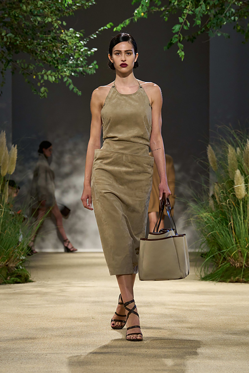 Max Mara Brings Great Style To The Table With This SS24 Collection