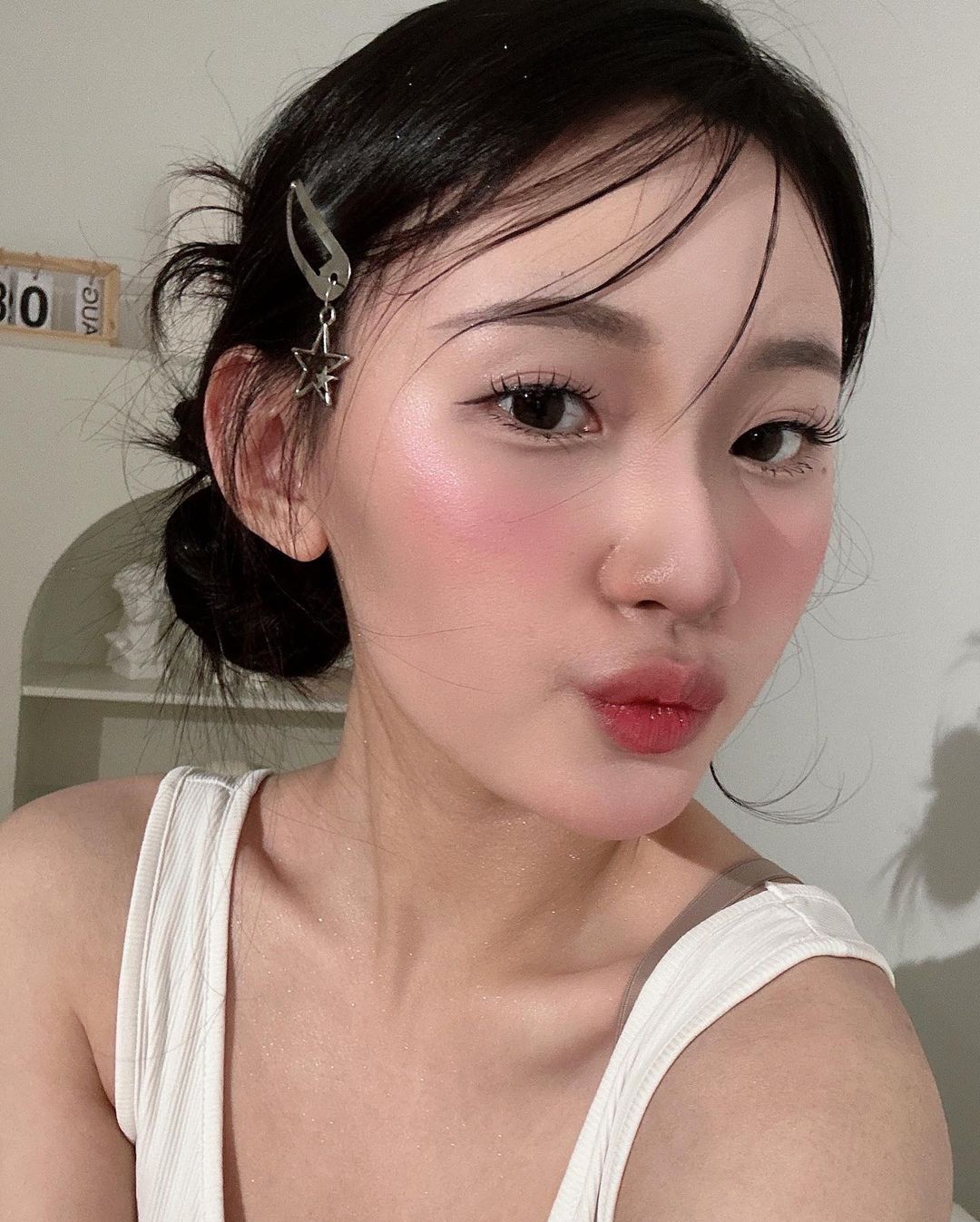 The Japanese Igari Makeup Trend Is Irresistibly Cute