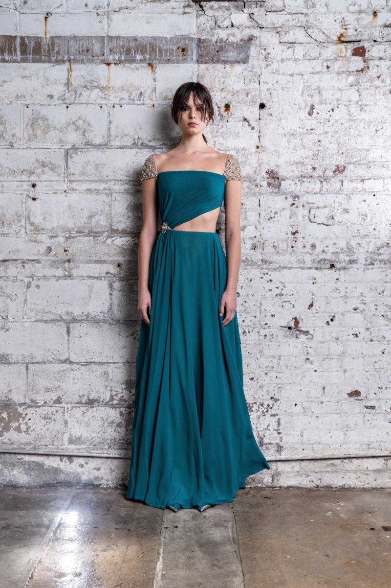 Reem Acra Pre Fall 2024 Collection Takes A Modern Twist On Classic Glamour   Reem Acra Pre Fall 2024 Collection Takes A Modern Twist On Classic Glamour 8 