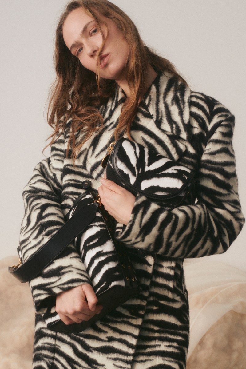 Stella McCartney Pre Fall 2024 Collection Draws Inspiration From The   Stella Mccartney Pre Fall 2024 Collection Draws Inspiration From The Animal Kingdom 