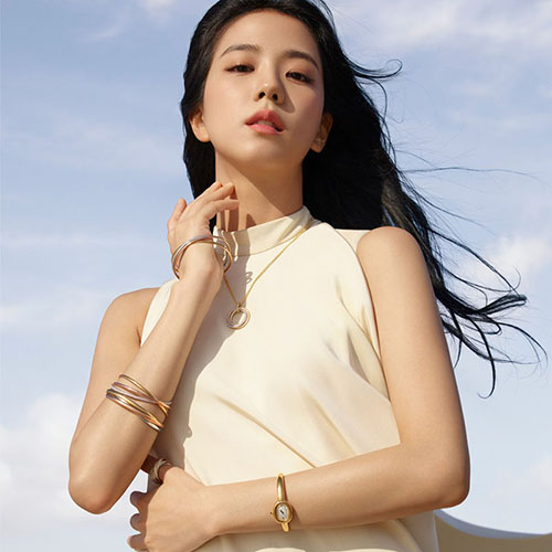 BLACKPINK's Jisoo Fronts Alo Yoga's New Spring 2024 Collection Campaign —  See Photos
