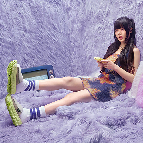 NewJeans Member Hanni Goes Y2K For New UGG Campaign