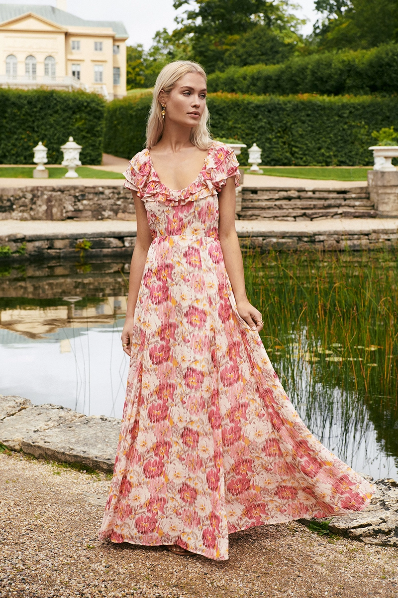 byTiMo Celebrates Spring With Fresh Floral Prints & Feminine Silhouettes