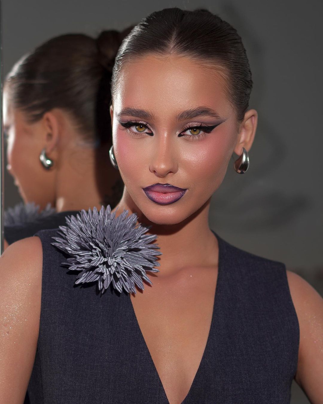 Turn Heads With The Black Lip Liner Trend