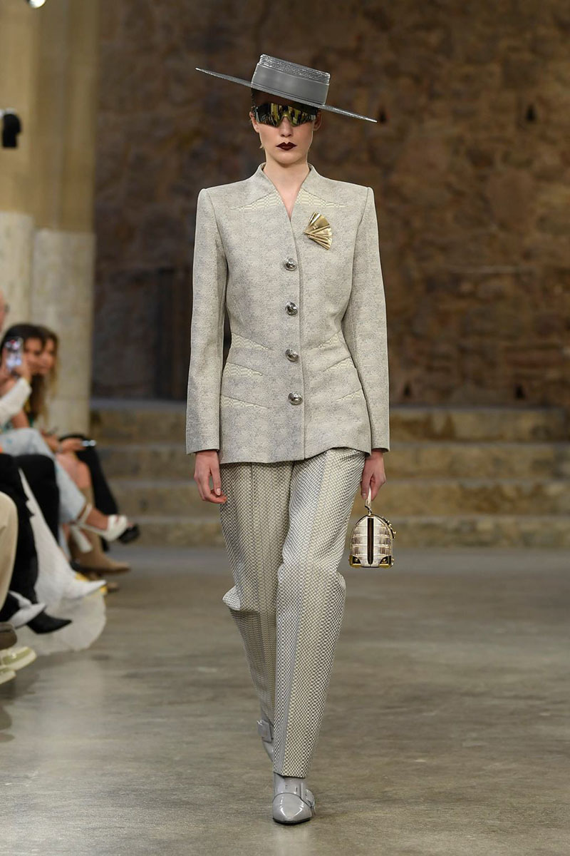 louis vuitton taps 80s couture inspiration for its resort 2025 collection 3