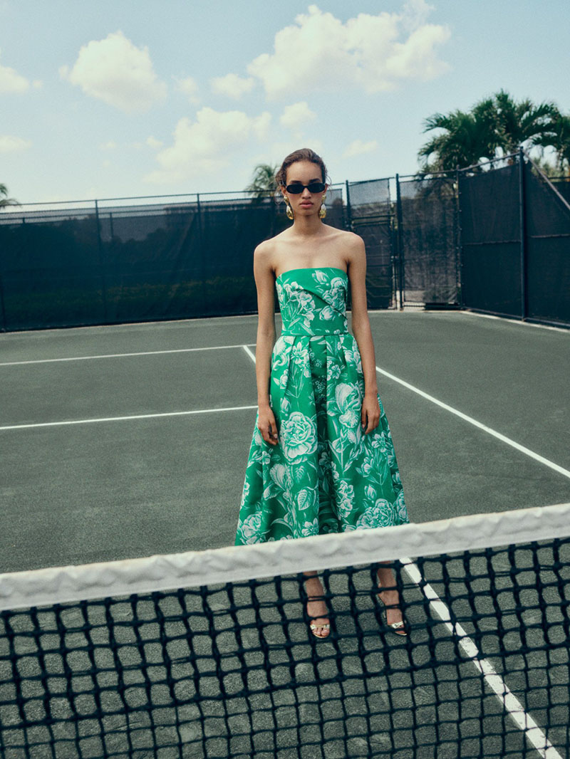 Look To Monique Lhuillier's Spring 2025 Collection For All The Beach Glam Vibes