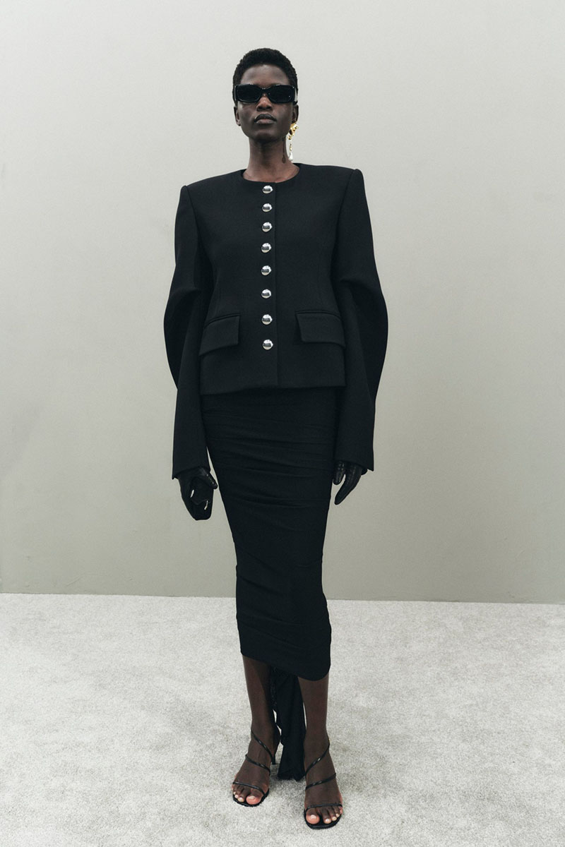 Khaite Resort 2025 Collection Reinvents Wardrobe Staples with Elegance and Grace