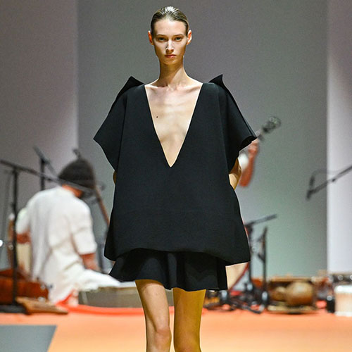 CFCL Delivers Conceptual, High-Tech Knitwear For Spring 2025