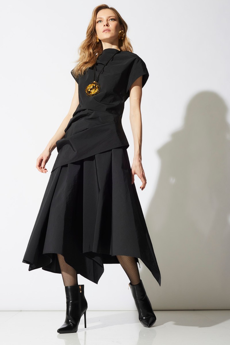Natori's Fall 2025 Collection Draws Inspiration From The East And West