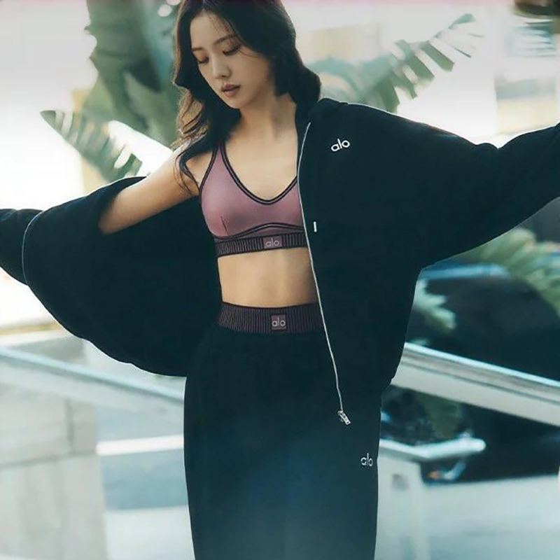 Jisoo Channels Wellness In Alo’s New Campaign