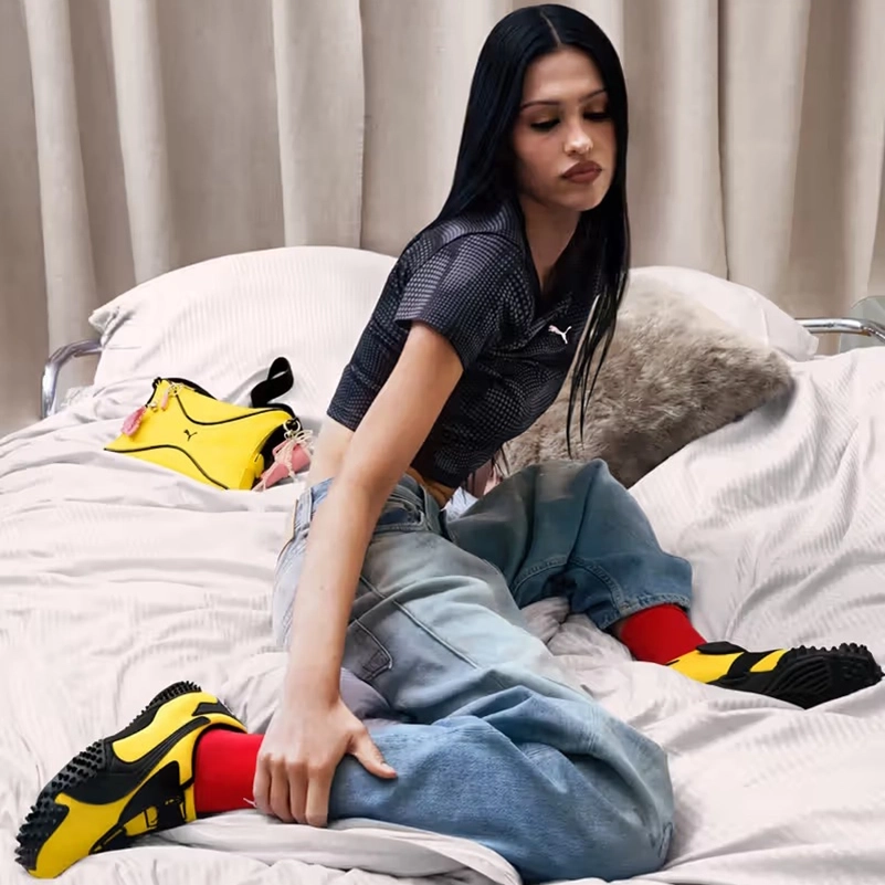 amelia-gray-stars-in-pumas-