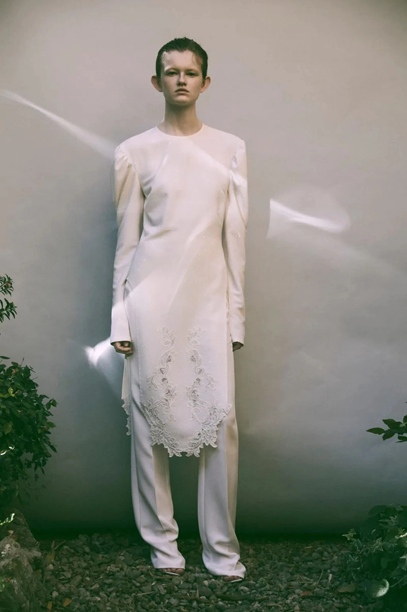 Francesco Scognamiglio's Fall 2025 Couture Collection Is A Mythical Masterpiece