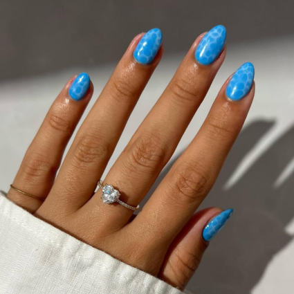 Pool Water Nails