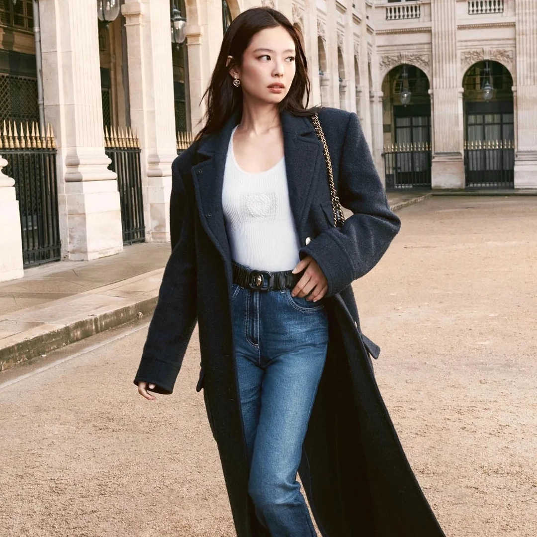 Inside Jennie'S Effortless Chanel Look In Paris