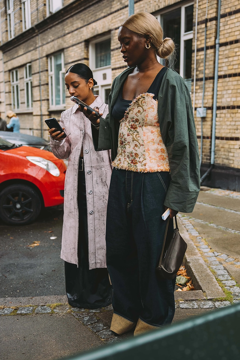 琥@streetstyle 20 Street Style Outfits That Owned Copenhagen Spring 2026 Shows