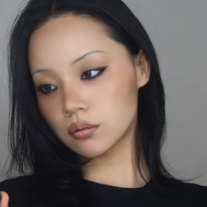 Tired Makeup Is Taking Over Social Media Once Again