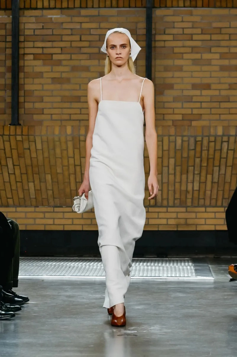 Calvin Klein Spring 2026 Redefines Minimalism For The Modern City